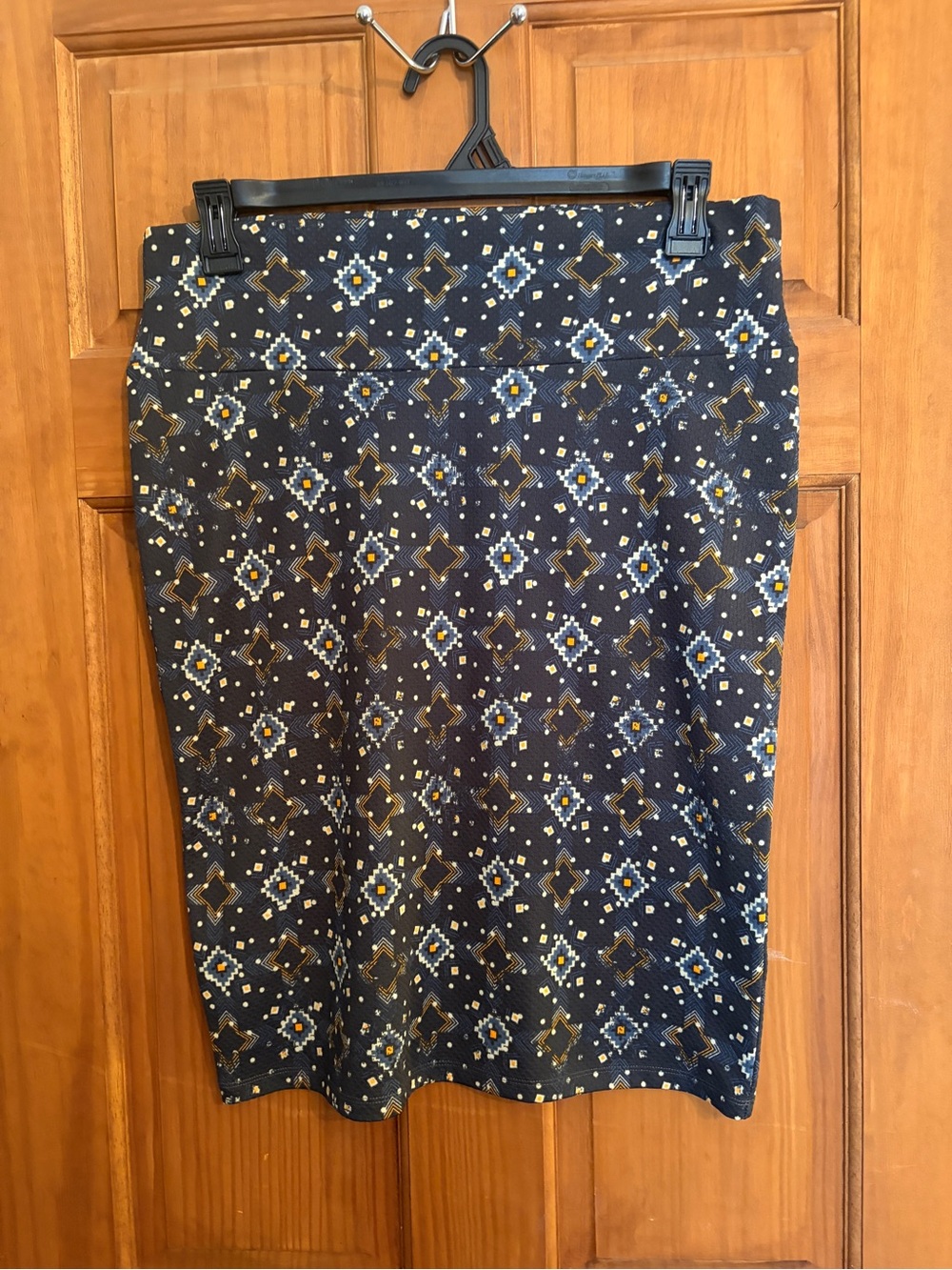 LuLaRoe Pencil Skirt I Geometric Print Tribal Pattern I Navy Blue I Size Large